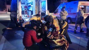 Kahramanmaraş'tan gelen 52 depremzede İzmir'de tedavi ediliyor