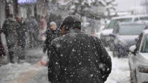 Kars'ta 73 köy yolu ulaşıma kapalı