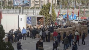 Karşıyaka taraftarından 9 tır malzeme yardımı