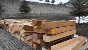 Kastamonu'dan deprem bölgesine 2 bin tabut