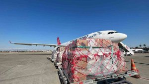 Katar'dan Türkiye ve Suriye'ye 43 tonluk yardım