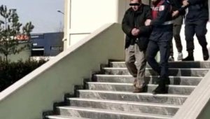 Kırklareli'nde mezarlıktan demir kapı çalan şüphelileri yakalandı