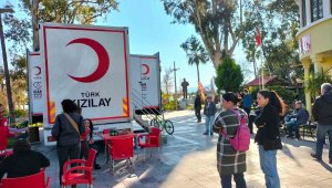 Köyceğizliler depremzedelere kan bağışına yoğun ilgi gösterdi