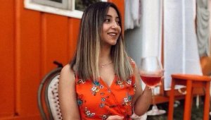 Kuşadası'nda yaşayan tur rehberleri depremde hayatını kaybetti