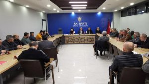 Kütahya AK Parti'de deprem felaketinde yapılan faaliyetler masaya yatırıldı