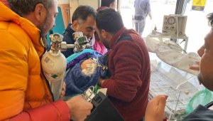 MSB: "Enkazdan çıkarılan 40 günlük yavrumuzu helikopterle Adana Şehir Hastanesine naklettik"