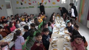 Muş'ta öğrencilere ücretsiz yemek hizmeti