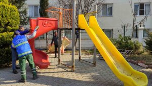 Nazilli Belediyesi'nden depremzede çocuklar için oyun parkı