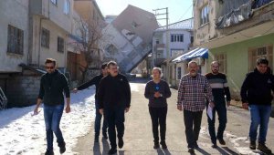 NEVÜ akademisyenleri deprem bölgesinde yapısal hasarları inceliyor