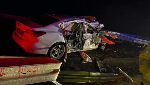 Otoyolda kaza: 1 ölü, 1 yaralı