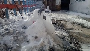 Özalp ilçesinde termometreler eksi 31 dereciyi buldu