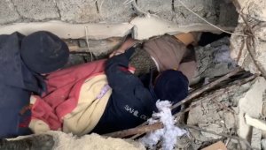 Sahil Güvenlik ekipleri 274 vatandaşı enkazdan sağ kurtardı