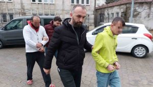 Samsun'da bıçakla yaralamaya 2 gözaltı