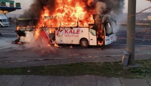 Silivri'de yolcu otobüsü alev alev yandı