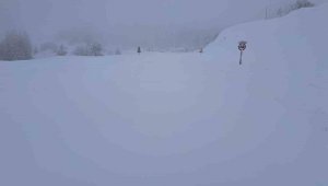 Sinop'ta 2 ilçe köyleri tamamen ulaşıma kapandı