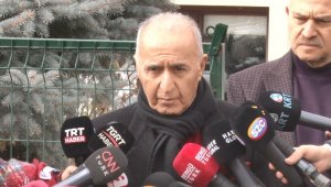 Siyasilerden eski CHP Genel Başkanı Baykal'ın evine taziye ziyareti