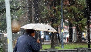 Soğuk hava ve kar yağışı Samsun'da etkili oluyor