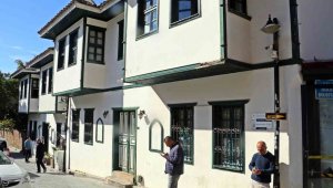 Tarihi Kaleiçi'ndeki işgalci otelin tahliyesi gerçekleştirildi