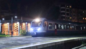 TCDD bazı tren seferlerinin iptal edildiğini açıkladı