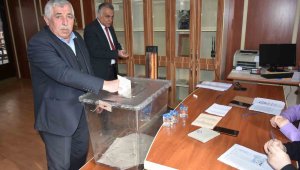 Tosya Ziraat Odası Başkanı Kadri Eken güven tazeledi