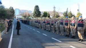 Trabzon İl Jandarma Komutanlığı'ndan deprem bölgesine 300 kişilik arama-kurtarma ekibi gönderildi