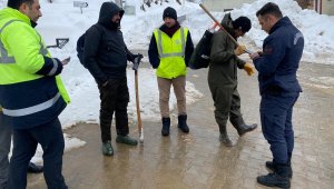 Üç gündür yaylada mahsur kalan 6 kişi kurtarıldı