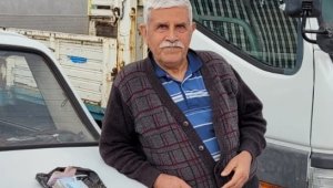 Umre için biriktirdiği 40 bin TL'yi depremzedelere bağışladı
