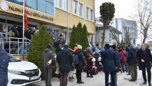 Yalova İl Milli Eğitim Müdürlüğü depremzedelerin yanında oldu