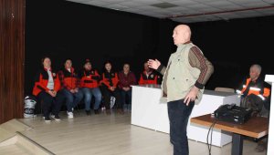 Yalova Mahalle Afet Gönüllüleri depremi değerlendirdi