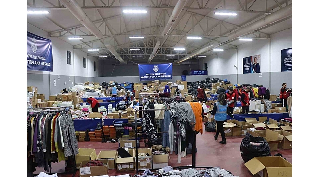 Yalova'daki sosyal markette ihtiyaç listesi güncellendi