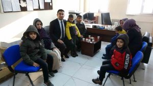 Yüksekova'ya yerleştirilen depremzede öğrenciler ders başı yaptı