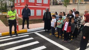 Elazığ'da öğrencilere trafik eğitimi verildi