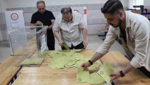 Elazığ'da oy kullanma işlemi sona erdi