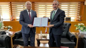 FÜ ile Azerbaycan Milli İlimler Akademisi arasında mutabakat zabtı imzalandı