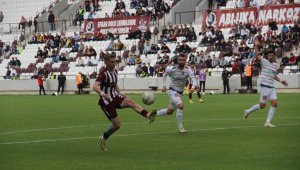 TFF 3. Lig: ES Elazığspor: 0 - Karşıyaka: 4