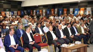 AK Parti Elazığ İl Başkanlığında bayramlaşma töreni