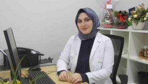 Diyetisyen Uç: "Günlük ortalama 3 litre su tüketmeliyiz"