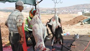 Elazığ'da bayramın üçüncü gününde kurban kesimleri devam etti