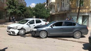 Elazığ'da bir aylık kaza bilançosu: 300 yaralı, 5 ölü