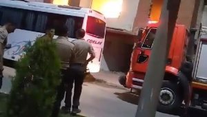 Elazığ'da metruk bina yangını