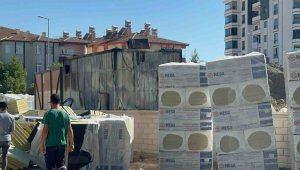 İBB Başkanı İmamoğlu'nun Elazığ'da yaptıracağı okulda yangın
