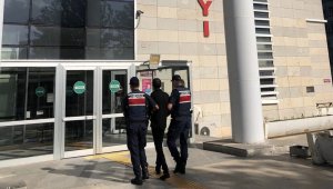 Elazığda kesinleşmiş hapis cezası bulunan zanlı hırsızlık yapınca yakayı ele verdi