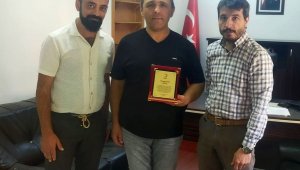 Emniyet müdürü 112 kez kan bağışı yaparak rekor kırdı