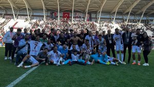 Elazığspor geriden gelip puanı alıyor