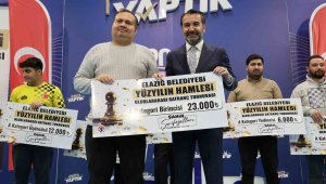 Yüzyılın hamlesinde dereceye giren sporcular ödüllendirildi