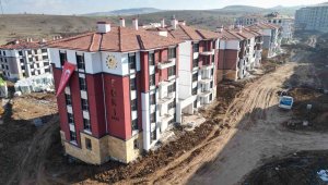 Depremzedeler konutlarına kavuşmak için artık gün sayıyor