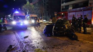 Elazığ'da ortalığın savaş alanına döndüğü kaza kamerada: 5 yaralı