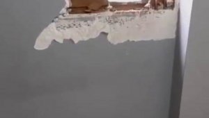 Hasarlı binayı yıkarken sağlam binaya zarar verdiler