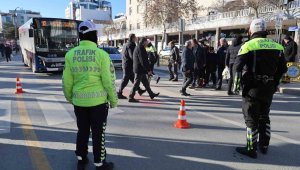 Elazığ'da 'Önce Yaya' uygulaması