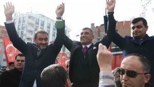 CHP Elazığ'da adaylarını tanıttı